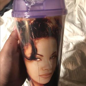 Selena cup